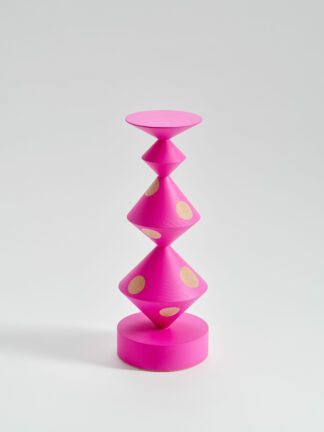 Totem Hourglass: Big Pink Dots