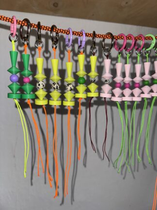 Totem Charms (kolorowy sznurek)